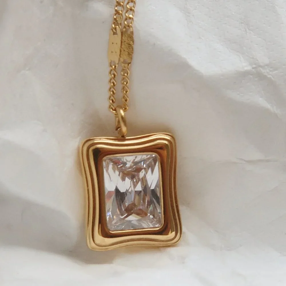 NEW 18K Gold Plated Radiant Cut Diamond Square Pendant Necklace
